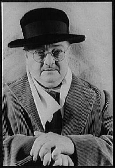 Woollcott in 1939 photographed by Carl Van Vechten