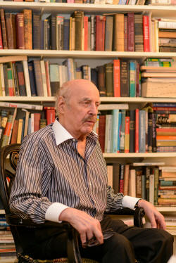 George Weinberg Dies at 87; Coined 'Homophobia' After Seeing Fear of Gays -  The New York Times