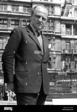 HUMPHRY BERKELEY FORMER CONSERVATIVE MP AND CHAIRMAN OF THE UNITED NATION'S  ASSOCIATION, WHOSE RESIGNATION FROM THE TORY PARTY WAS ANNOUNCED TO-DAY IN  A LETTER TO THE PARTY LEADER MR EDWARD HEATH, HE