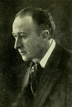 https://upload.wikimedia.org/wikipedia/en/7/79/Fritz_Delius_%281907%29.jpg