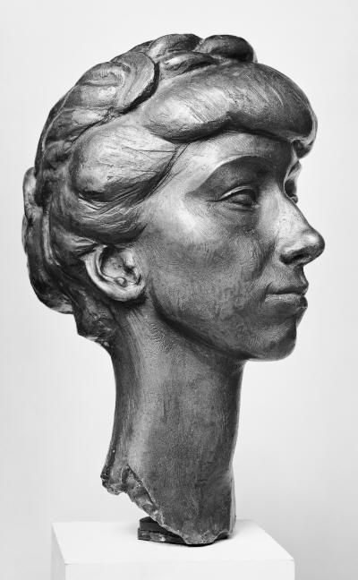 File:Marianne Moore MET 59.156.jpg - Wikimedia Commons