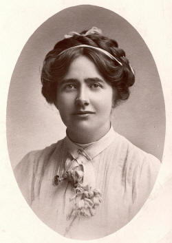 Teresa Billington Greig.jpg