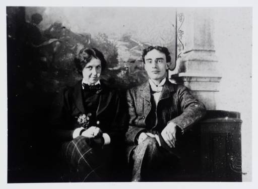 File:Roger Fry with his wife Helen.jpg