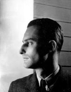 Julien Levy (1906 - 1981) - Carolus Chess