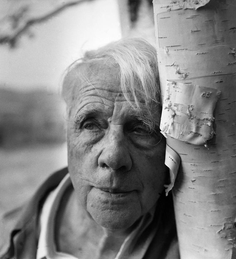 Robert Frost Photograph by Rollie Mckenna