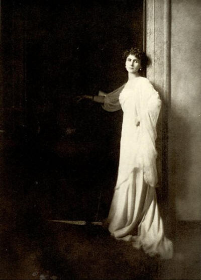 File:Olga de meyer.jpg