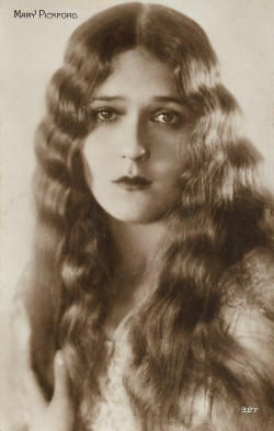 Mary Pickford | French postcard. Editions Cinémagazine, No. … | Flickr
