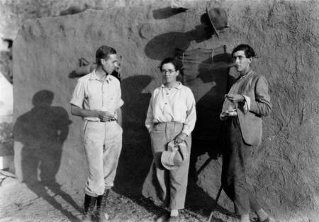 PaleoAnthropology+ on Twitter: "Theodore McCown (left), Dorothy Garrod, and Francis  Turville-Petre at Wady el Mughara, Palestine, in 1931 @Pitt_Rivers…  https://t.co/0Q6nKB2zh4"