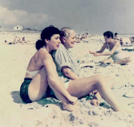 Patricia Fitzgerald and Kay Guinness, Cherry Grove Beach
September 1952
Cherry Grove Archives Collection, Gift of Gay Nathan and Julie Paradise