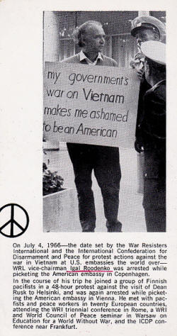 Igal protesting war in Vietnam, July 4, 1966 in Copenhagen.jpeg